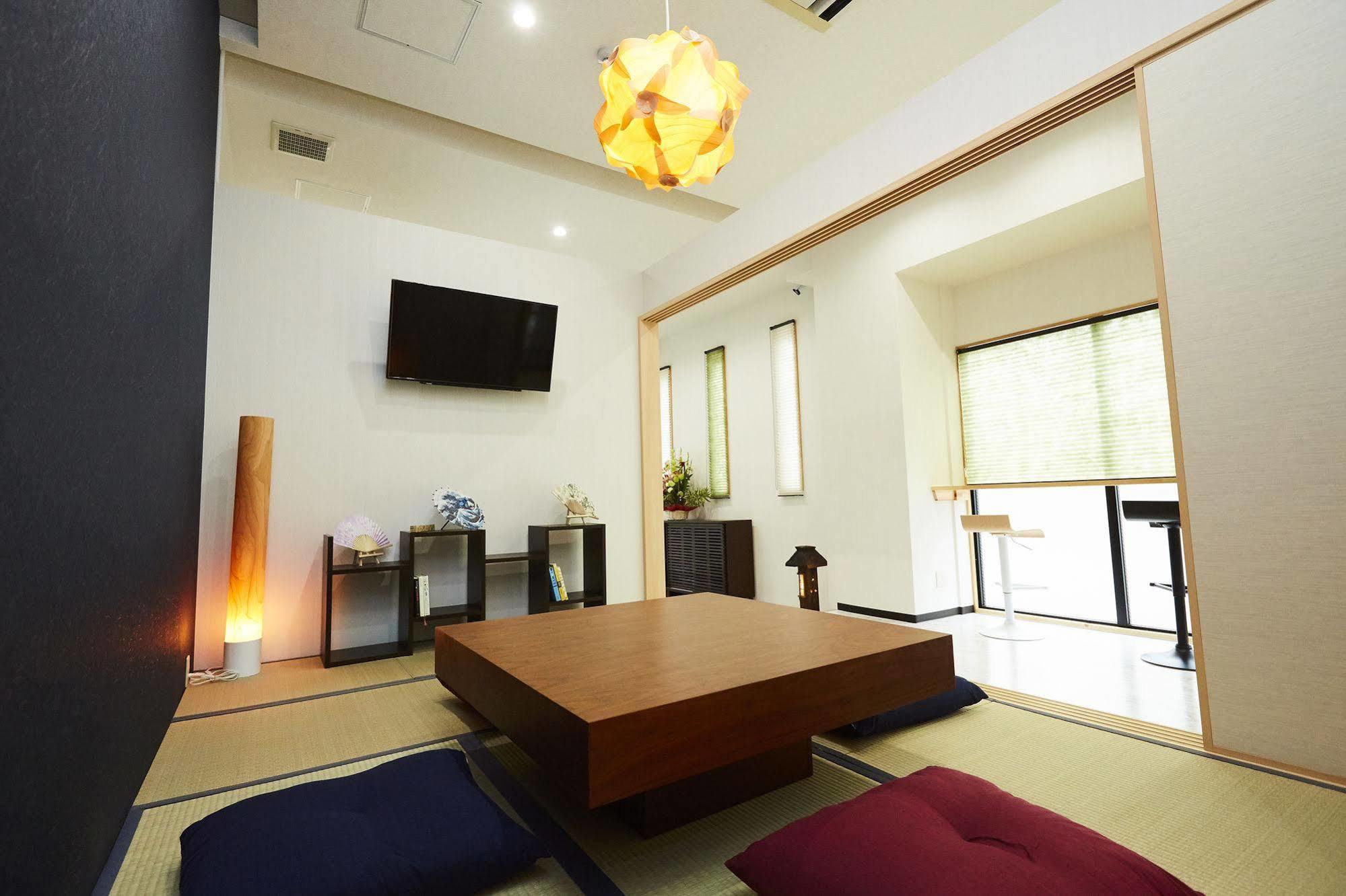 Guest House Gloire Osaka Dış mekan fotoğraf